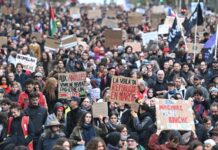 Γαλλία-διαδηλώσεις: 410.000 άνθρωποι συμμετείχαν στις σημερινές κινητοποιήσεις, σύμφωνα με το υπουργείο Εσωτερικών, 800.000 κατά το συνδικάτο CGT